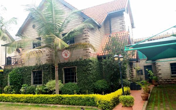 5 bedroom townhouse for rent in Lavington1