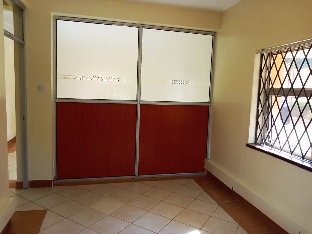 5-rooms-office-space-for-rent-in-kilimani-ngong-road-03